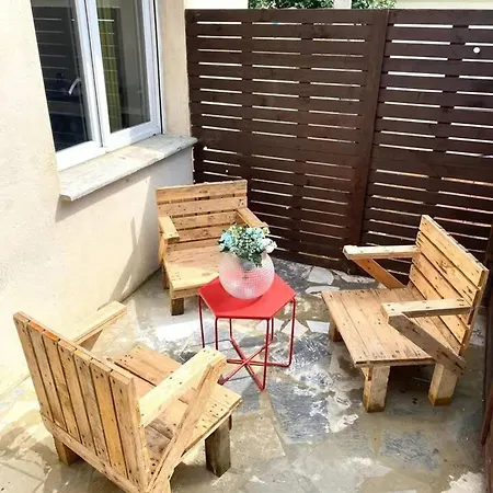 Charmante Maison A Avec Terrasse Proche De Paris *
